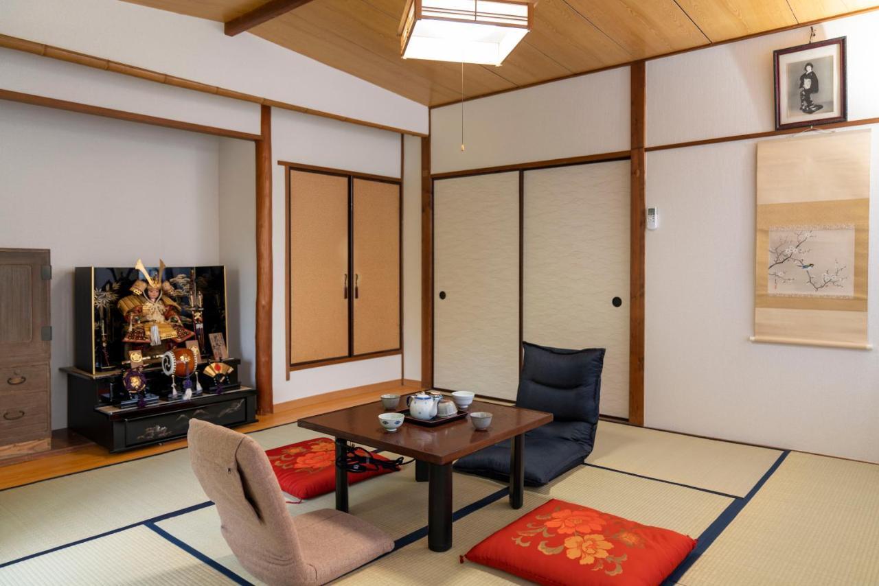 【箱根湯本】日本家屋・箱根湯本駅から徒歩15分、芸者教師の家 Хаконе Екстериор снимка