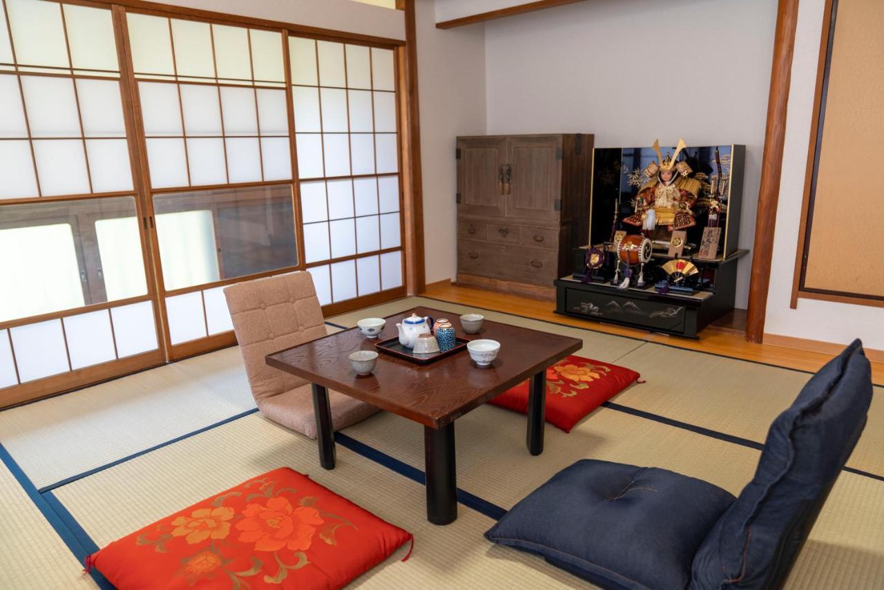 【箱根湯本】日本家屋・箱根湯本駅から徒歩15分、芸者教師の家 Хаконе Екстериор снимка